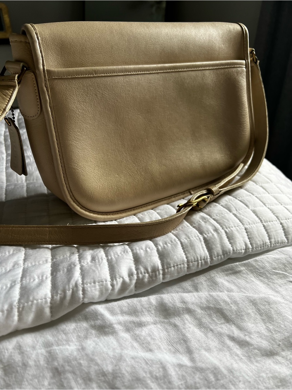 Vintage COACH City Bag 9790 Ivory Bone / Cream Leather Made in USA Crossbody - Picture 5 of 10